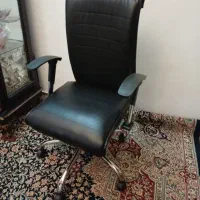 صندلی ادری