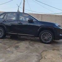 تویوتا وایلندر لاکچری پلاس 2025