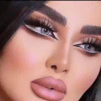 آموزش و خدمات میکاپ ، میکرو ، ناخن و کراتین