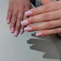 خدمات تخصصی ناخن زیبایی و ترمیم|خدمات آرایشگری و زیبایی|قم, پردیسان|دیوار