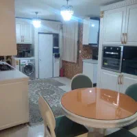 آپارتمان-230-متری-امیر-کبیر-یاس-سفید