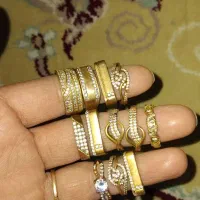 ساعت زنونه|ساعت|قرچک, قشلاق جیتو|دیوار