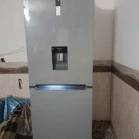 فروش یک یخچال کم کار درجه یک