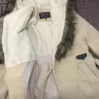 پالتو|لباس|اهر, |دیوار