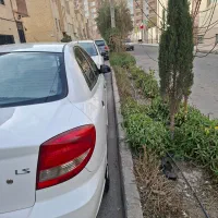 ریو خیلی تمیز|خودرو سواری و وانت|یزد, |دیوار