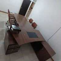 میز مدیریت و میز جلسه با ۵ عدد صندلی|دفتر کار|خرم‌آباد, |دیوار