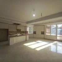 ۲۰۶ متر ۳ خواب / ۲ پارکینگه / میدان مدرس // Iman