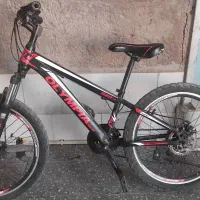 دوچرخه ۲۶ نو ودست خودم بوده وخیلی آروم رفتم|دوچرخه، اسکیت، اسکوتر|میبد, |دیوار