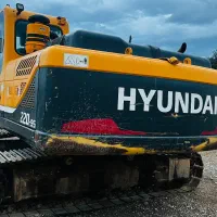 بیل مکانیکی هیوندا ۲۲۰ خط ۹ کره اصل