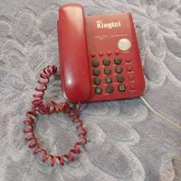 یک دستگاه تلفن