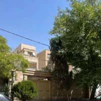 کلنگی-400-متری-با-500-متر-بنا-در-دو-طبقه