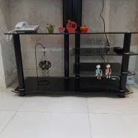 میز تلویزیون شیشه ای