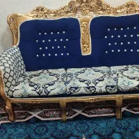 مبل سلطنتی بسیار تمیز