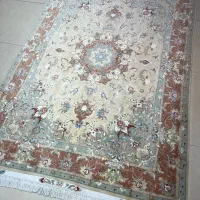 ۳متری فرش دستباف ۵۵رج تبریز ابریشم سالم وتمیز|فرش|تهران, گلستان (شهرک راه آهن)|دیوار