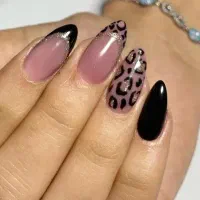 استخدام ناخن کار