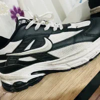 کتونی سایز ۴۱