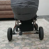 فروش کالسکه بچه در حد نو