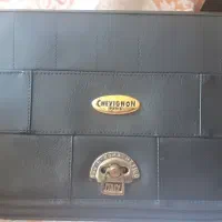 کیف چرم زنانه|کیف، کفش، کمربند|قم, قلعه یزدیها|دیوار