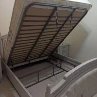 سلام وقت بخیر    کفی تخت فلزی جکدار وساده