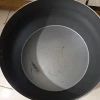 قابلمه تفلون کویریزد|ظروف پخت‌وپز|گلبهار, شهر جدید گلبهار|دیوار