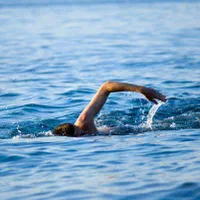 آموزش شنا برای تمام سنین و آماده سازی نجات غریق|خدمات آموزشی|مشهد, شهرک رازی (شهرک غرب)|دیوار