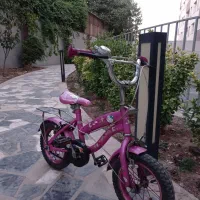 دوچرخه سایز ۱۲ بسیار تمیز و مرتب با رنگ زیبا|دوچرخه، اسکیت، اسکوتر|مشکین‌دشت, |دیوار