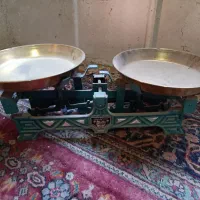 ترازو قدیمی نو|کلکسیون اشیاء عتیقه|آران و بیدگل, |دیوار