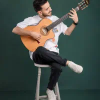 آموزش گیتار و خوانندگی و سلفژ در جزیره کیش