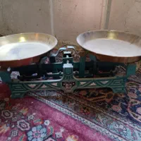 ترازو قدیمی نو