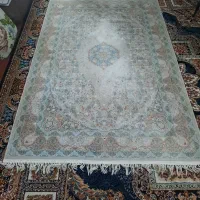 فرش ابریشمی ۲متر در ۱/۵ متر|فرش|کرمان, |دیوار