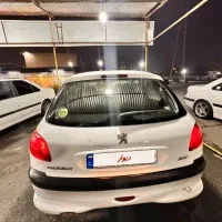 پژو ۲۰۶ تیپ ۵ مدل ۹۸|خودرو سواری و وانت|تهران, توحید|دیوار