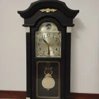 ساعت دیواری