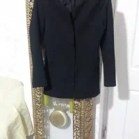 تعدادی کفش و لباس دخترانه ب فروش می‌رسد|لباس|شاهین‌شهر, شهرک گلدیس|دیوار