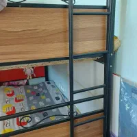 تخت فرفوژه دوطبقه محکم وقدیمی|تخت و سرویس خواب|شاهینشهر, شهرک میلاد|دیوار