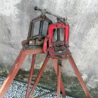 گیره لوله کشی محکم|ابزارآلات|بندر انزلی, باغ زمانی|دیوار