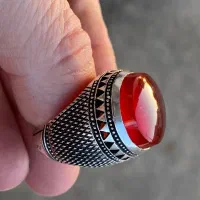 انگشتر عقیق گرد سرخ  رکاب تمام نقره استاد عزیزی