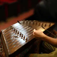 آموزش تخصصی سنتور