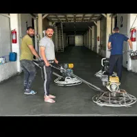 بتن ریزی با دستگاه ماله پروانه