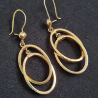 گوشواره طلا ۱۵۰ هزار تومان بالای تابلو|جواهرات|تهران, مختاری|دیوار