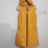 تعدادی کاپشن و پالتو و هودی
