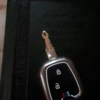 سوئیچ پژو پارس جا سوییچی اب هم بهش هست