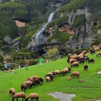 تور لرستان ۷ روزه،فول گشت( سرزمین آبشارها)