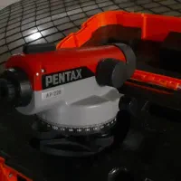 ترازیاب نو همراه سه پایه و خط کش