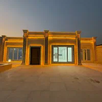 ۸۴۰متر/باغ ویلای کلاسیک/۲۳۰متربنا/استخرسرپوشیده/