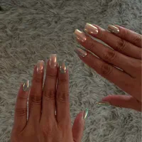 ناخن هاتو بسپار به من با طراحی رایگان|خدمات آرایشگری و زیبایی|گرمدره, |دیوار