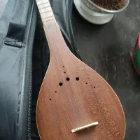 سه تار مهر نگار بسیار بسیار خوش صدا