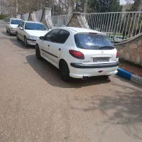 پژو 206 عروسک