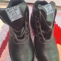 کفش ایمنی .کار