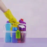 نیروی خدماتی نظافتی