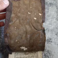 ۲عدد قرآن قدیمی|کلکسیون اشیاء عتیقه|رشت, چله خانه|دیوار